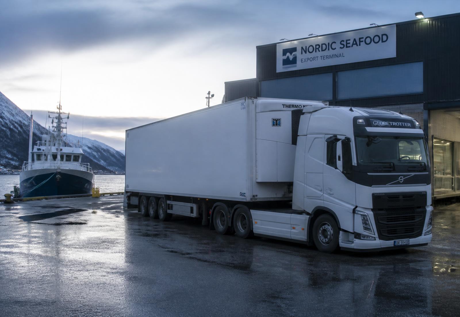Refrigerated trailer carrying Norwegian seafood south to mainland Europe